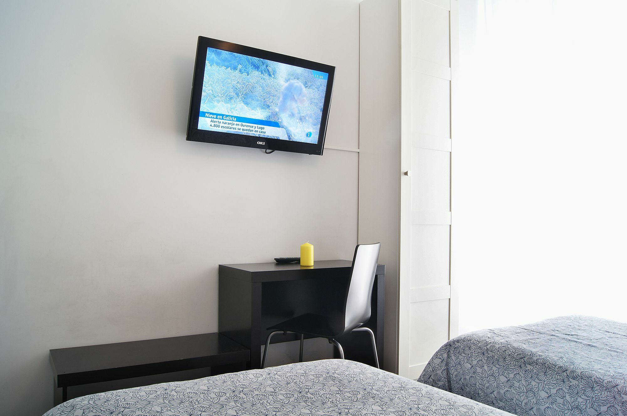 Hostal Cibeles Madrid Buitenkant foto